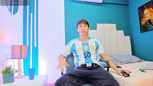 AlessandroDybala online show from 12/19/25, 12:23