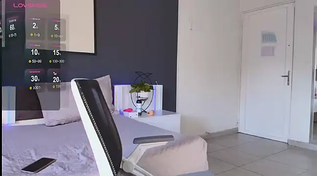 Leyli Doll online show from 02/21/25, 09:22