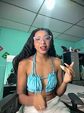 sensitive brunette online show from 07/12/26, 02:02