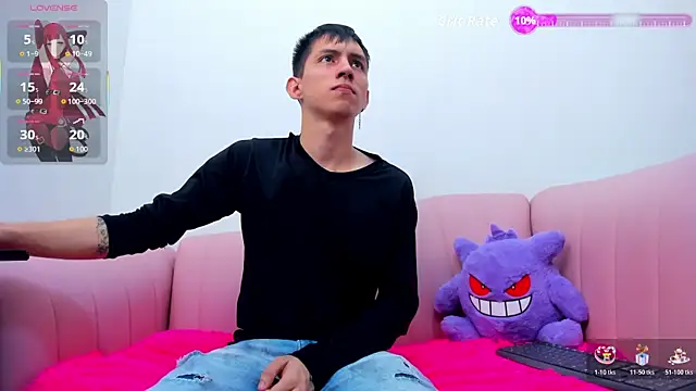 Snapshot of JeanRam18 chatting on 12/22/25, 01:30 JeanRam18 online show from 12/22/25, 01:30