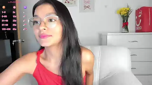 Snapshot of barbie_brunette3 chatting on 12/20/24, 04:53 barbie brunette3 online show from 12/20/24, 04:53