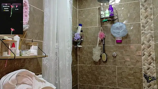 mollyshake1 online show from 01/06/26, 01:42