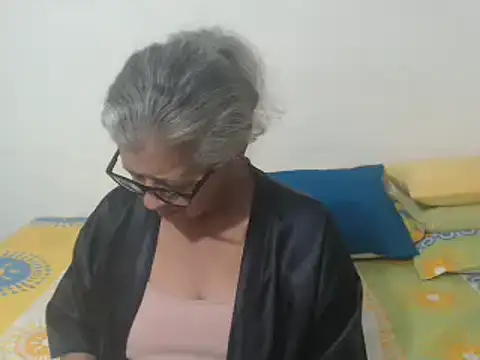Snapshot of candy_mature_ chatting on 01/20/25, 10:51 candy mature online show from 01/20/25, 10:51