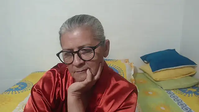 Snapshot of candy_mature_ chatting on 02/03/25, 12:47 candy mature online show from 02/03/25, 12:47