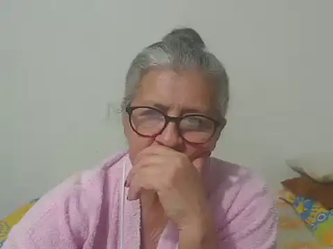 Snapshot of candy_mature_ chatting on 03/11/25, 11:15 candy mature online show from 03/11/25, 11:15