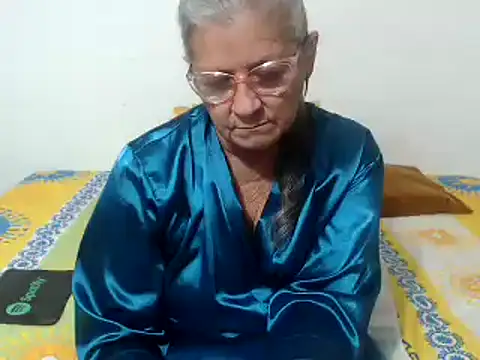 Snapshot of candy_mature_ chatting on 03/21/25, 02:07 candy mature online show from 03/21/25, 02:07