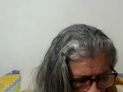 Snapshot of candy_mature_ chatting on 03/22/25, 01:11 candy mature online show from 03/22/25, 01:11