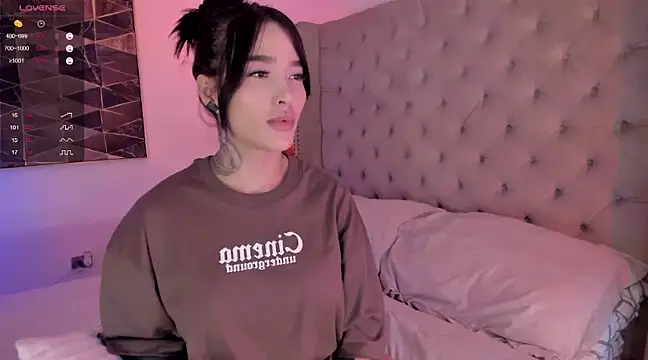 vangie  online show from 12/10/24, 03:52