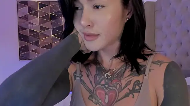 vangie  online show from 02/07/25, 03:23