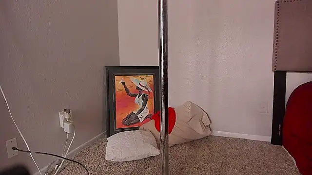 yiauana online show from 02/13/26, 03:41