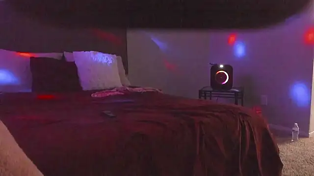 yiauana online show from 02/24/26, 12:52