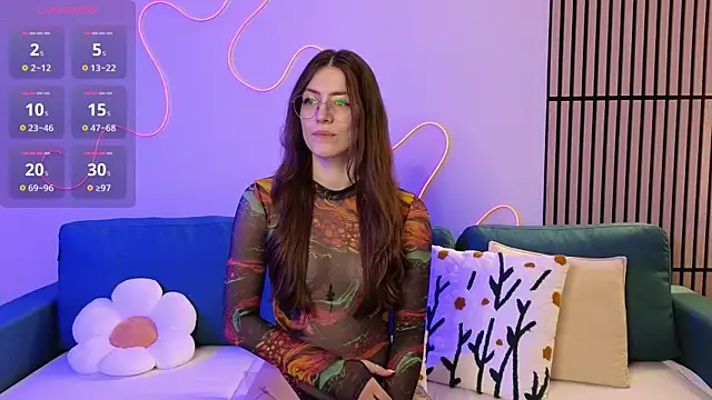 Ester Hill online show from 03/08/25, 12:44