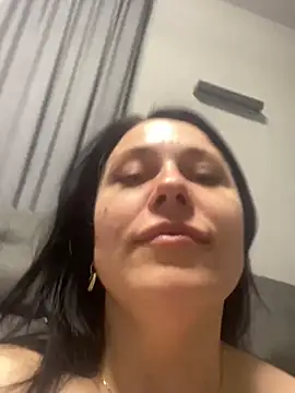 Snapshot of CuteNata chatting on 02/17/25, 05:21 CuteNata online show from 02/17/25, 05:21