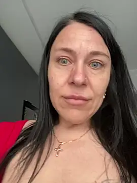 Snapshot of CuteNata chatting on 06/02/26, 01:02 CuteNata online show from 06/02/26, 01:02