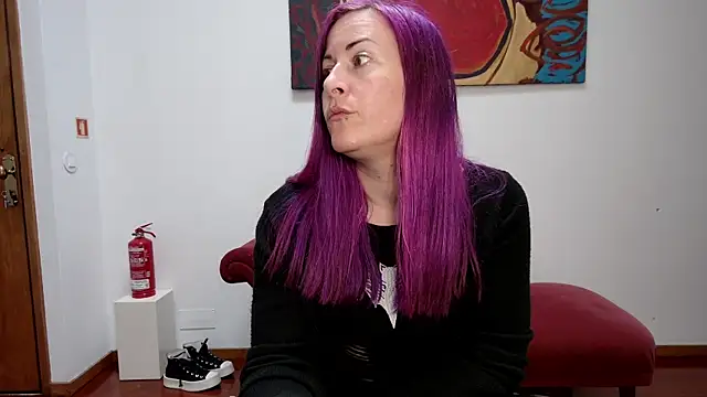 Snapshot of gennyrock chatting on 03/21/25, 02:18 gennyrock online show from 03/21/25, 02:18