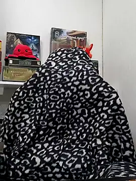 ElliMoor online show from 12/01/24, 04:29