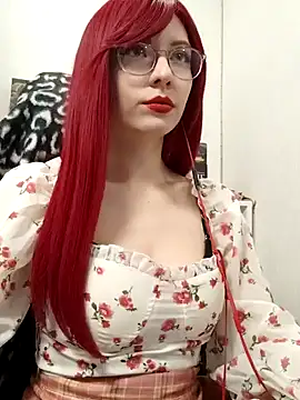 ElliMoor online show from 12/06/24, 11:22