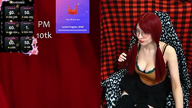 ElliMoor online show from 11/06/25, 08:04