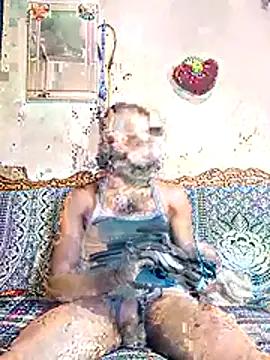 Snapshot of BadBoySmoker7070 chatting on 05/04/26, 04:03 BadBoySmoker7070 online show from 05/04/26, 04:03
