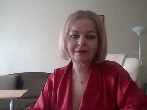 SofiyaPetrova online show from 10/03/25, 11:40