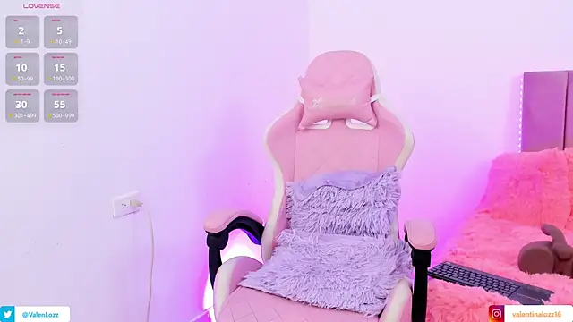 Snapshot of catty_20 chatting on 03/07/25, 07:05 catty 20 online show from 03/07/25, 07:05