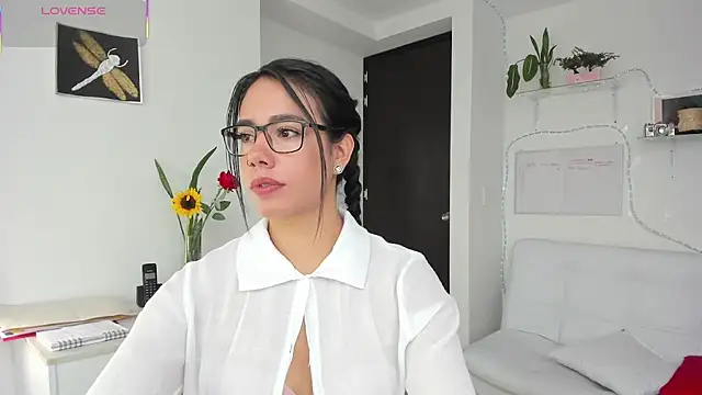 Snapshot of susana_monroy chatting on 07/23/26, 06:39 susana monroy online show from 07/23/26, 06:39