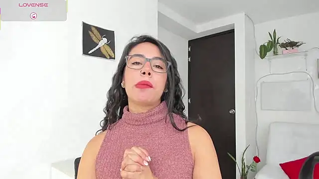 Snapshot of susana_monroy chatting on 08/04/26, 06:54 susana monroy online show from 08/04/26, 06:54