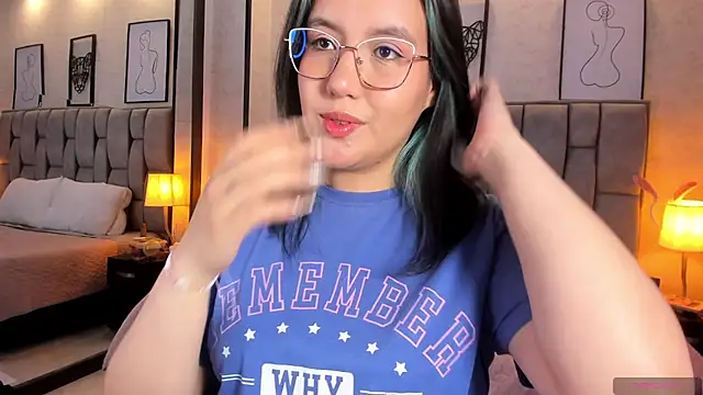 sweet--emily online show from 12/19/24, 07:07