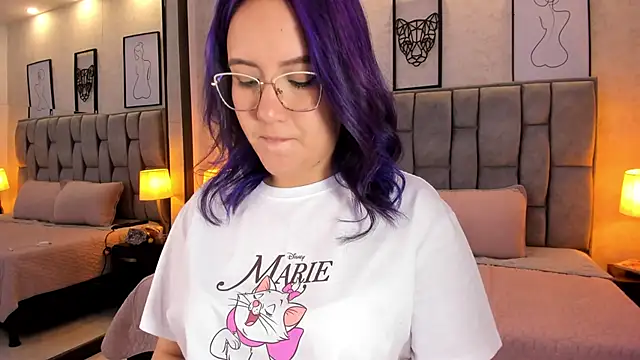 sweet--emily online show from 01/05/25, 07:07