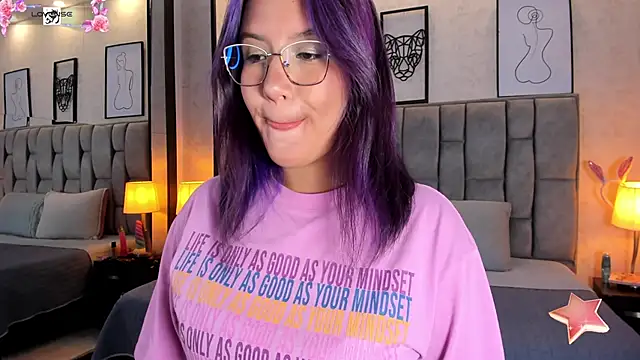 sweet--emily online show from 01/14/25, 03:43