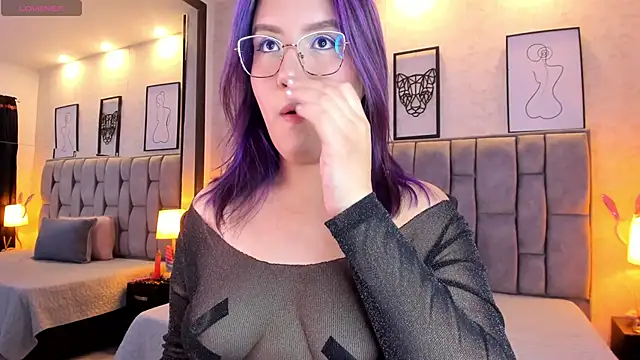 sweet--emily online show from 01/18/25, 04:15