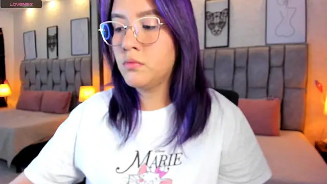 sweet--emily online show from 02/11/25, 06:08