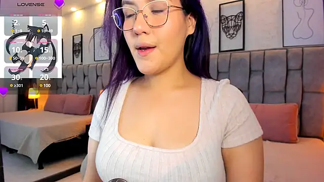 sweet--emily online show from 02/12/25, 05:47