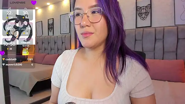 sweet--emily online show from 02/12/25, 08:49