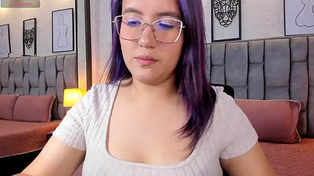 sweet--emily online show from 03/01/25, 03:43