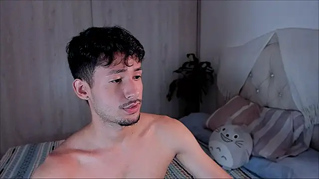 dimitri targaryen online show from 10/09/25, 09:57