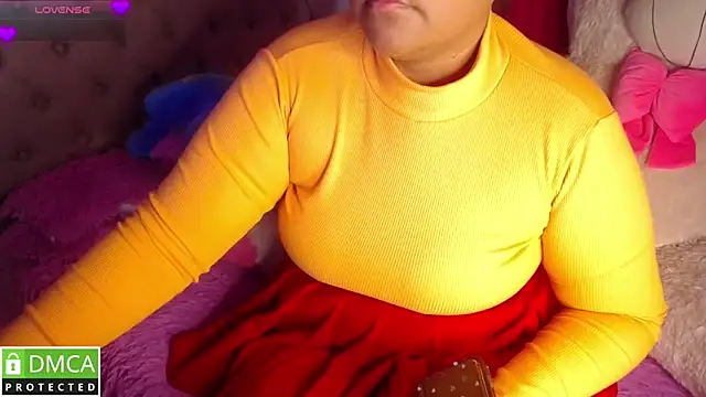 KittyHot20 online show from 10/31/25, 09:05