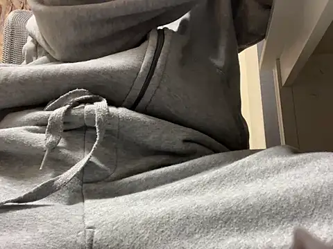 Snapshot of lkun9 chatting on 12/14/24, 05:51 lkun9 online show from 12/14/24, 05:51