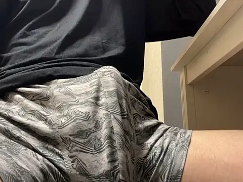 Snapshot of lkun9 chatting on 09/23/25, 03:04 lkun9 online show from 09/23/25, 03:04