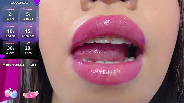 krysten ritter2 online show from 03/04/25, 07:30