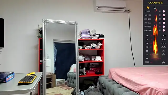 supermanboy94 online show from 01/25/25, 03:30