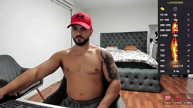 supermanboy94 online show from 10/01/25, 05:46