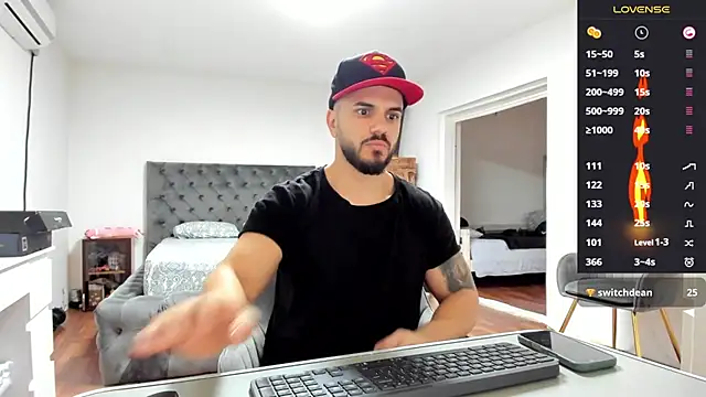 supermanboy94 online show from 11/25/25, 06:46