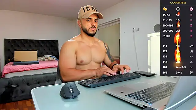 supermanboy94 online show from 06/03/26, 06:16