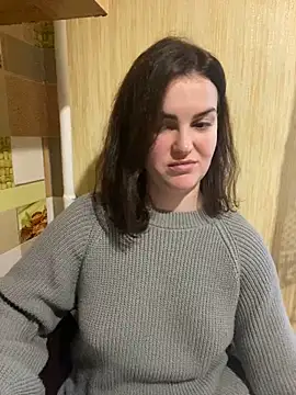 Snapshot of Karolina_llove chatting on 12/03/24, 12:38 Karolina llove online show from 12/03/24, 12:38