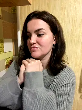 Snapshot of Karolina_llove chatting on 12/03/24, 06:49 Karolina llove online show from 12/03/24, 06:49