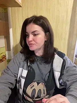 Snapshot of Karolina_llove chatting on 02/14/25, 02:02 Karolina llove online show from 02/14/25, 02:02