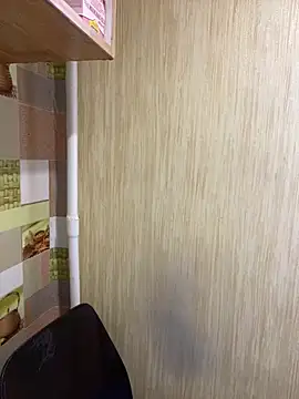 Snapshot of Karolina_llove chatting on 02/15/25, 07:27 Karolina llove online show from 02/15/25, 07:27