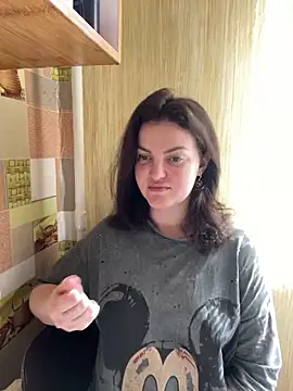 Snapshot of Karolina_llove chatting on 03/11/25, 09:13 Karolina llove online show from 03/11/25, 09:13