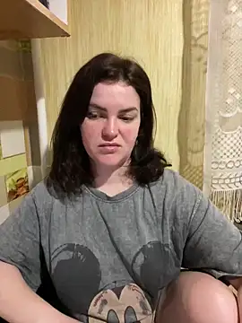 Snapshot of Karolina_llove chatting on 03/15/25, 03:18 Karolina llove online show from 03/15/25, 03:18